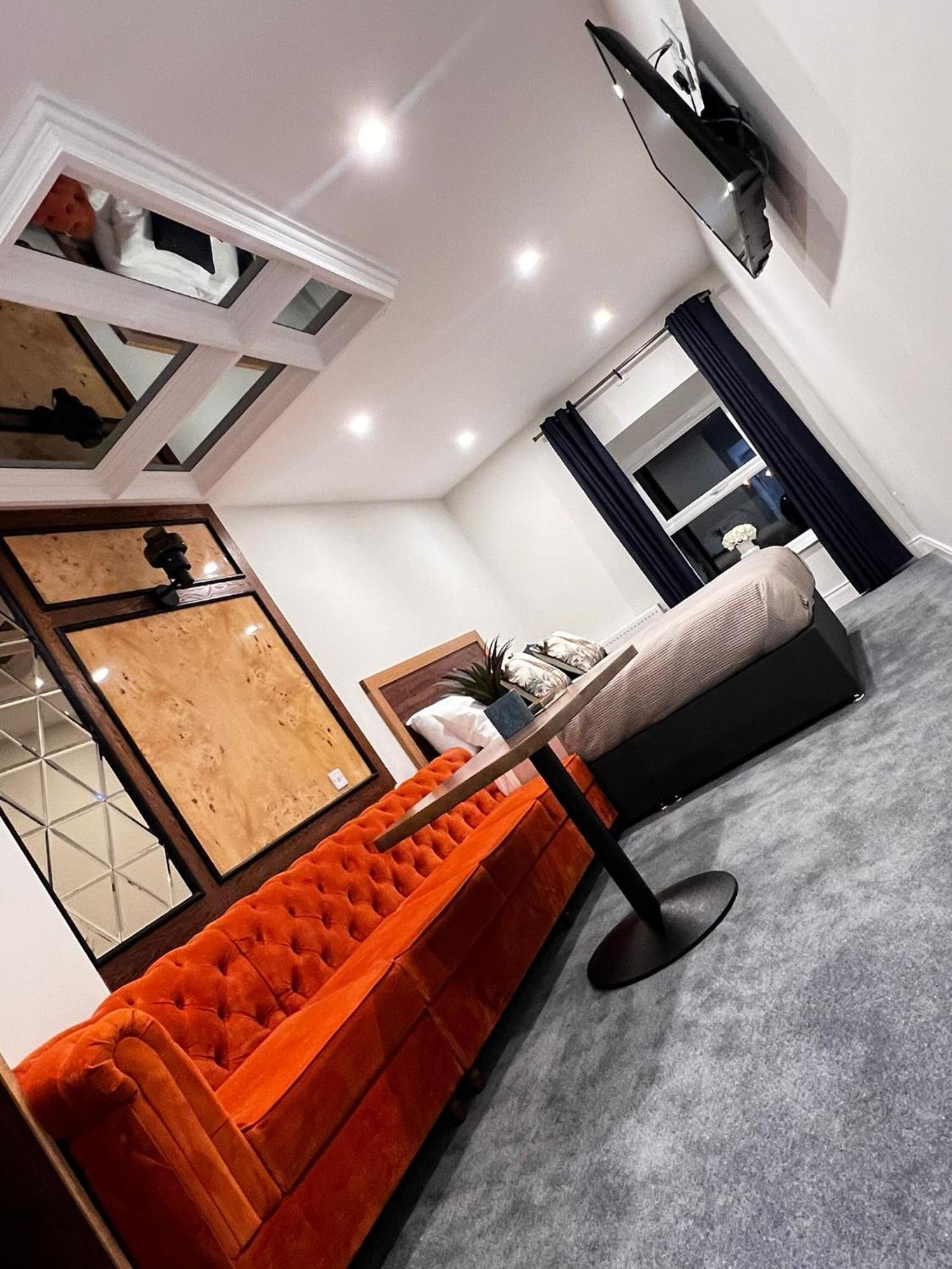 53 Luxury Rooms 메이누스 외부 사진
