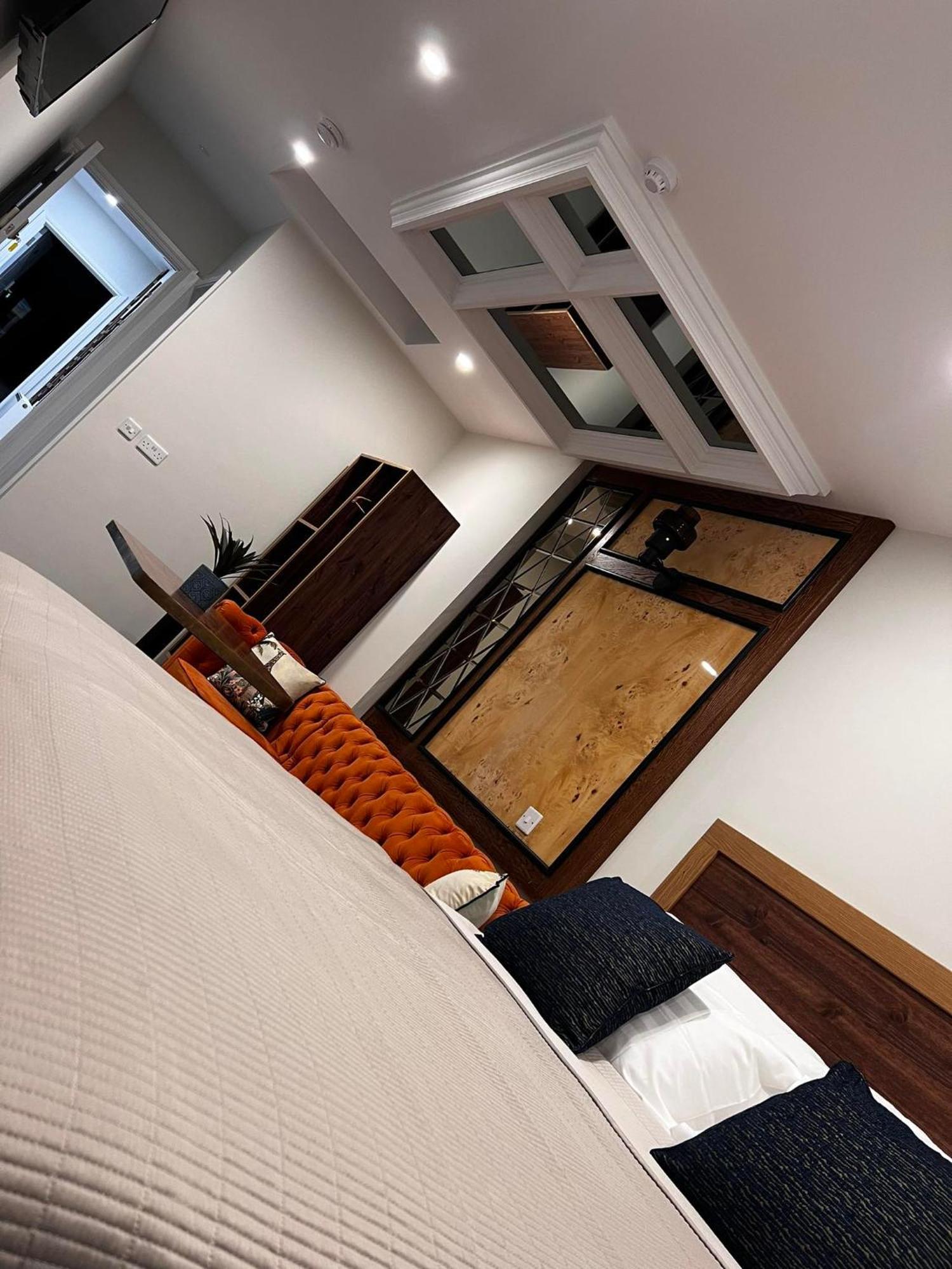 53 Luxury Rooms 메이누스 외부 사진